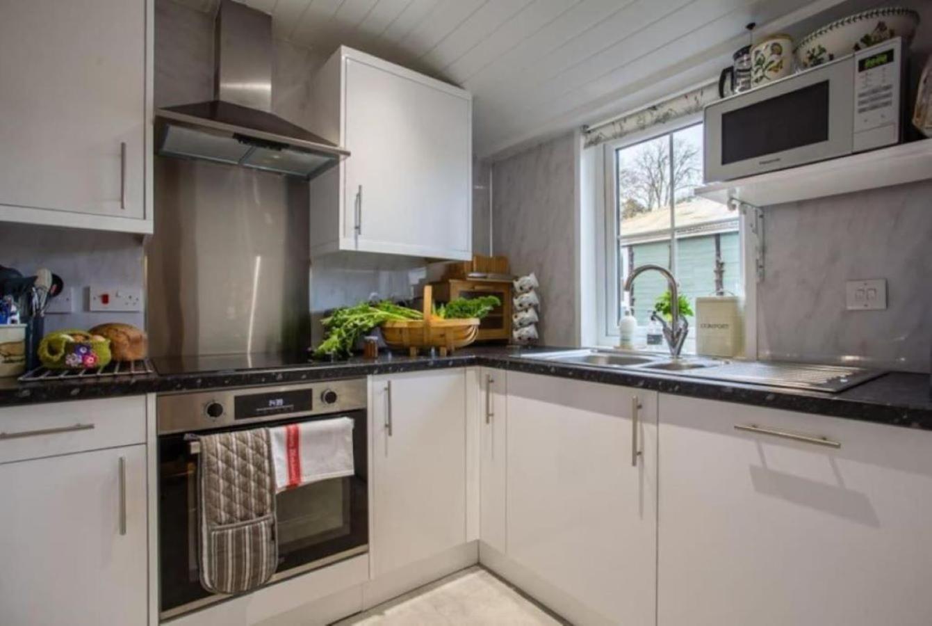 Apartment The Garden Flat - Ardullie *