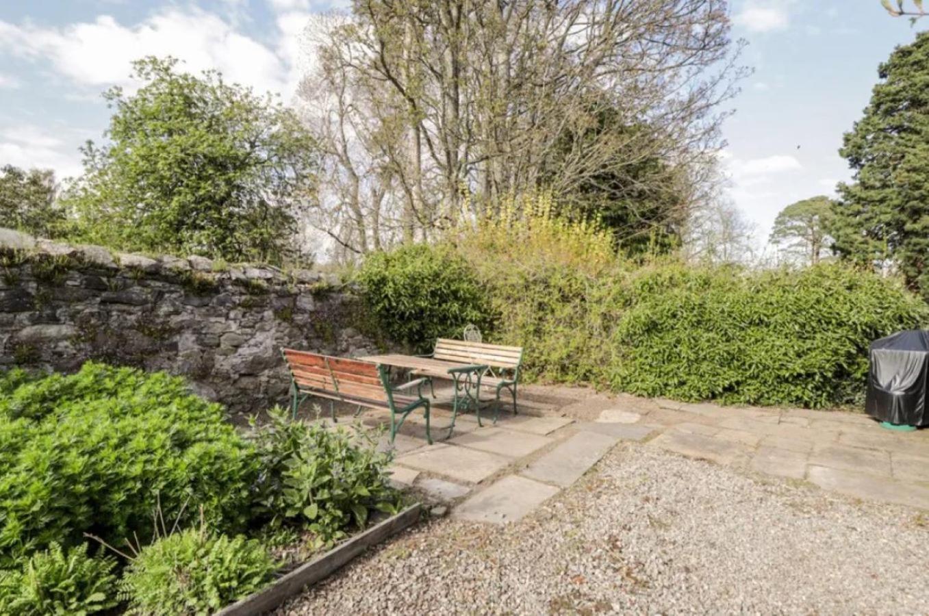 The Garden Flat - Ardullie Apartment Dingwall